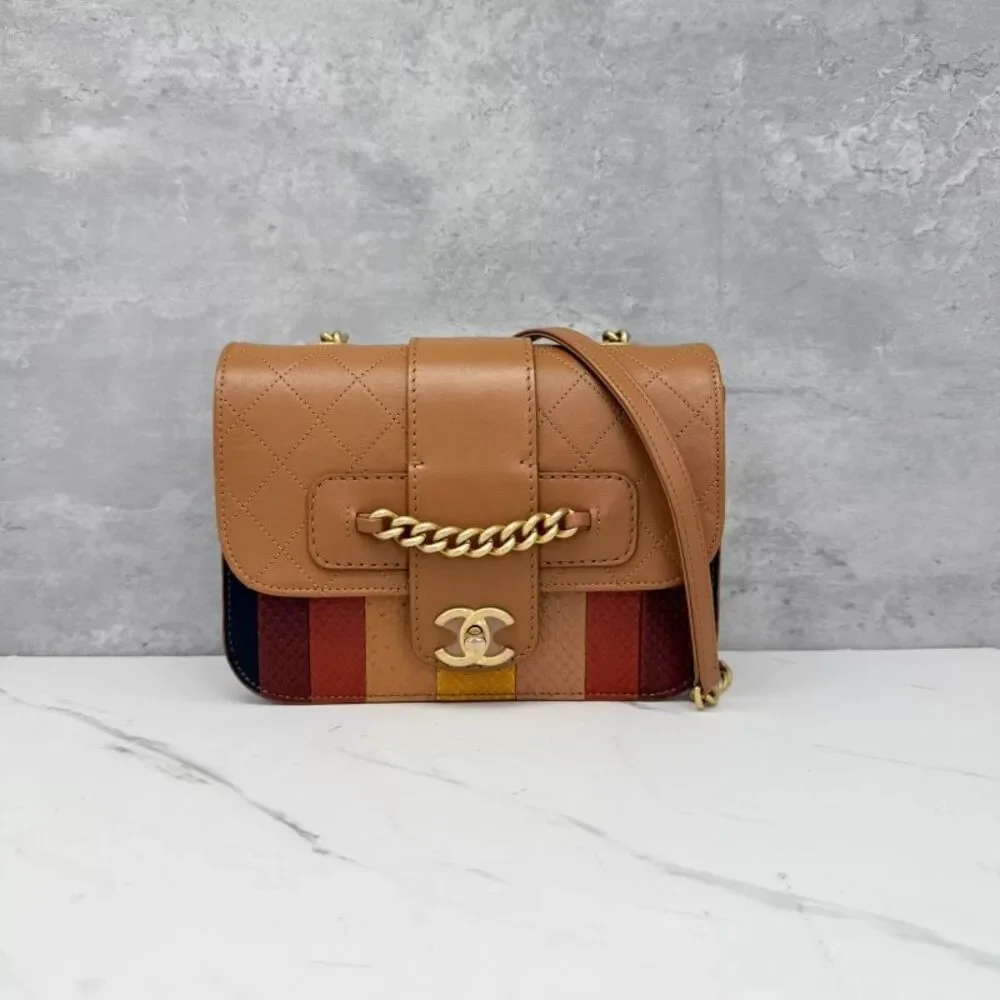Chanel Women Pre-Loved Bag Very Good Condition